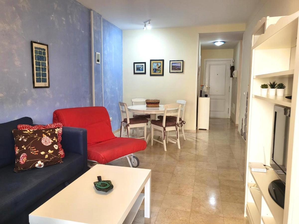 Oasis Palm Mar By Helloapartments Ngoại thất bức ảnh