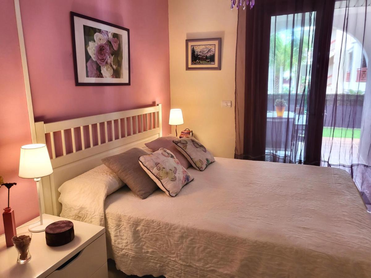 Oasis Palm Mar By Helloapartments Ngoại thất bức ảnh