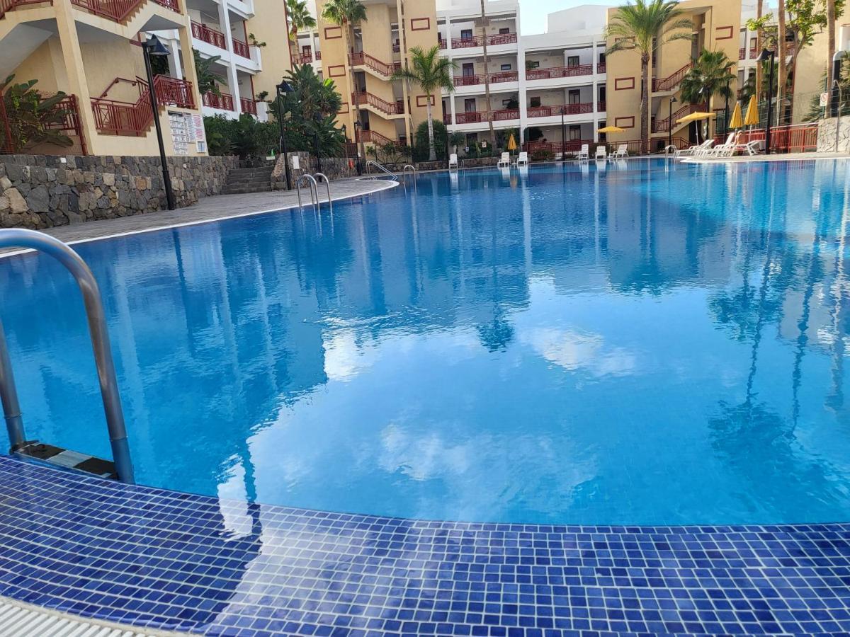 Oasis Palm Mar By Helloapartments Ngoại thất bức ảnh