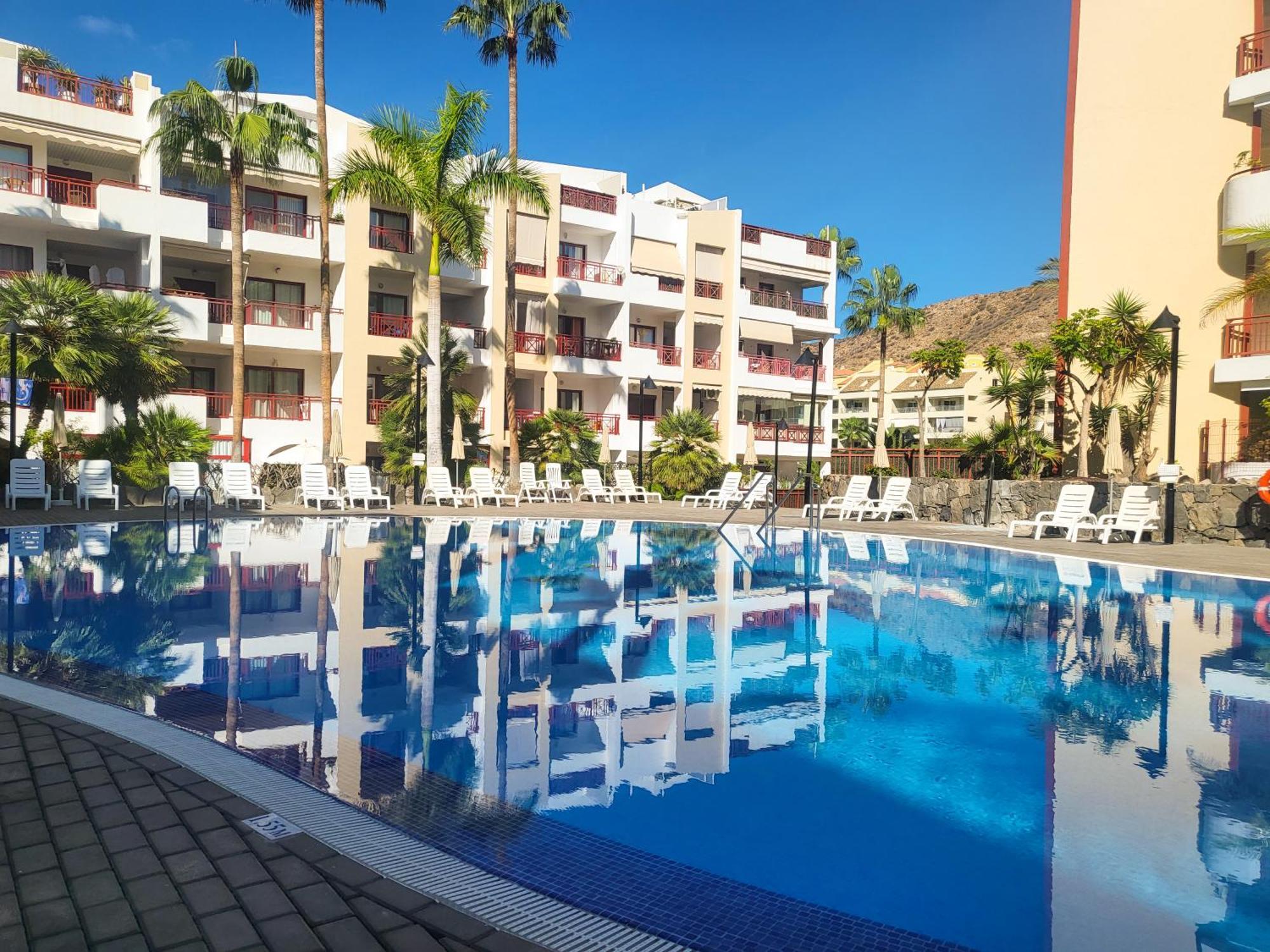 Oasis Palm Mar By Helloapartments Ngoại thất bức ảnh