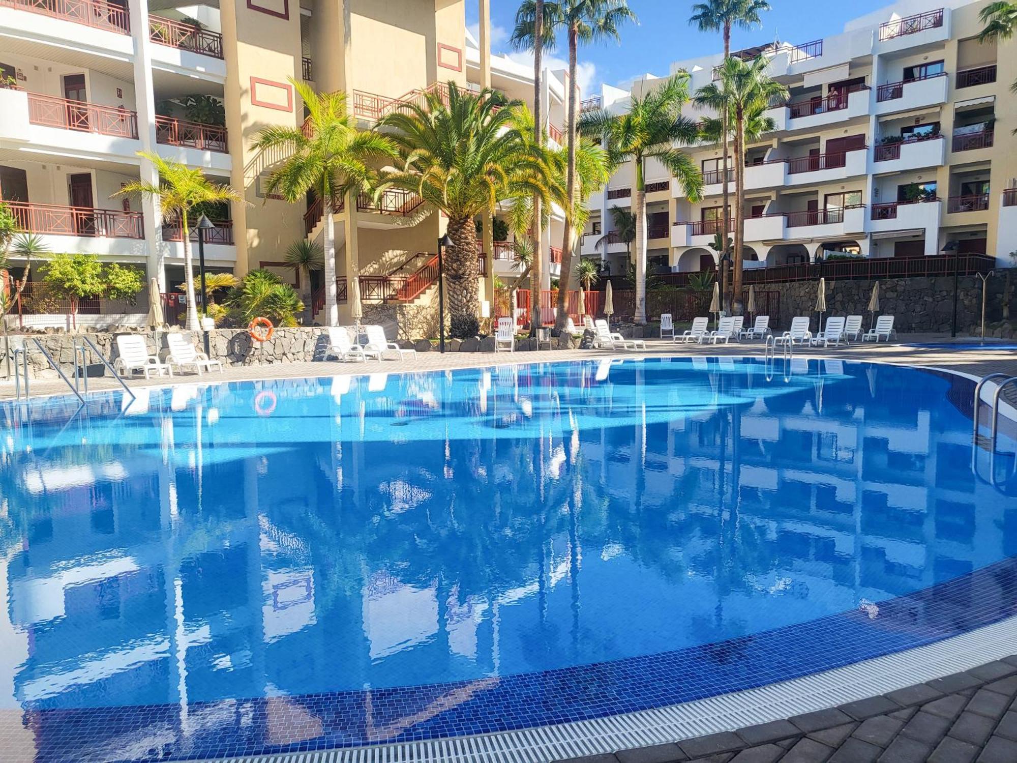 Oasis Palm Mar By Helloapartments Ngoại thất bức ảnh
